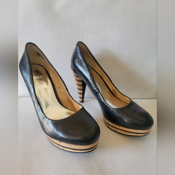 MICHAEL KORS BLACK LEATHER 4"‎ HEELS - Picture 1 of 8